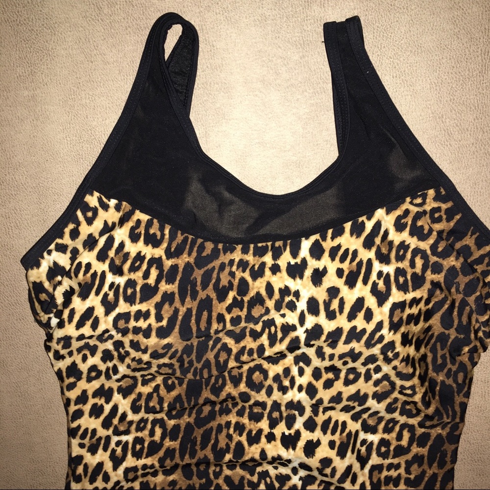 Bathin suit